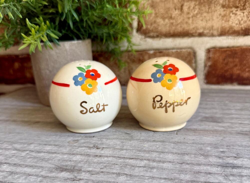 Vintage Floral Salt and Pepper Shakers | Round Ball Ceramic S&P Set